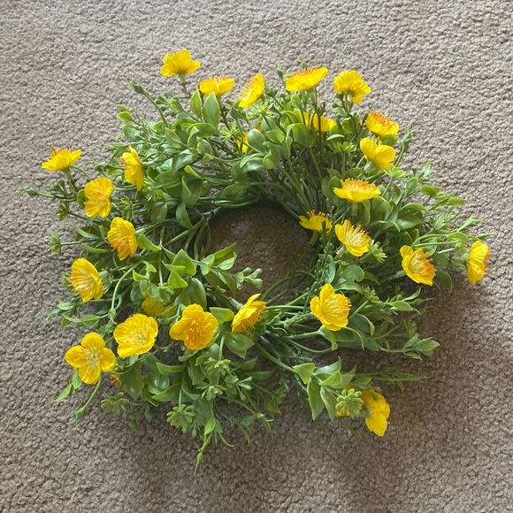 3 inches Evening Primrose Candle Ring Yellow - Picture 1 of 6